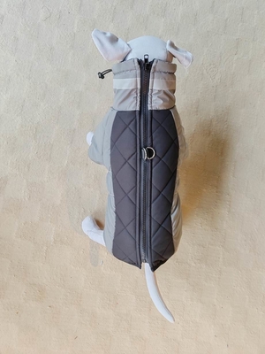 Vêtement réfléchissant résistant à l'eau