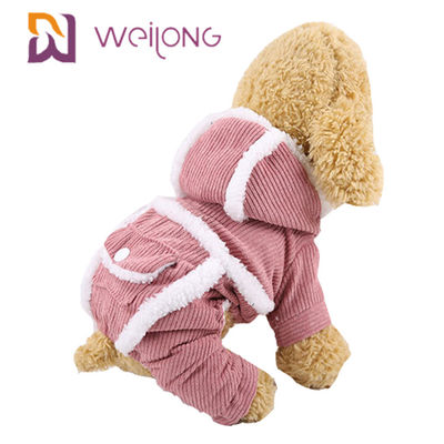 Le poly chien de pyjama d'animal familier de velours côtelé de BSCI 100% vêtx l'automne et l'hiver