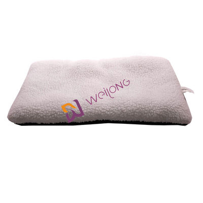 Couverture thermique piquée de chien de caresse convertible de protection d'animal familier de chauffage d'individu de BSCI