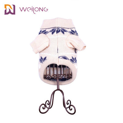 Flocon de neige Argyle Knitted Dog Sweater Customized de chute et d'hiver